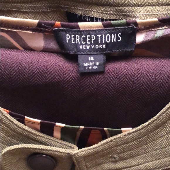 Three piece suit - Picture 2 of 8